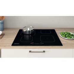 Indesit Piano cottura a induzione IS 83Q60 NE - IS 83Q60 NE