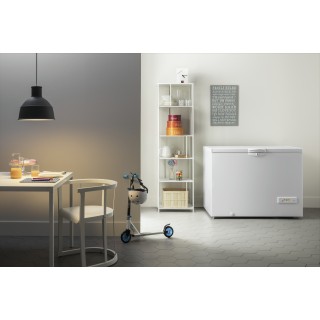 Indesit OS 2A 300 H Congelatore a pozzo Libera installazione 315 L E Bianco